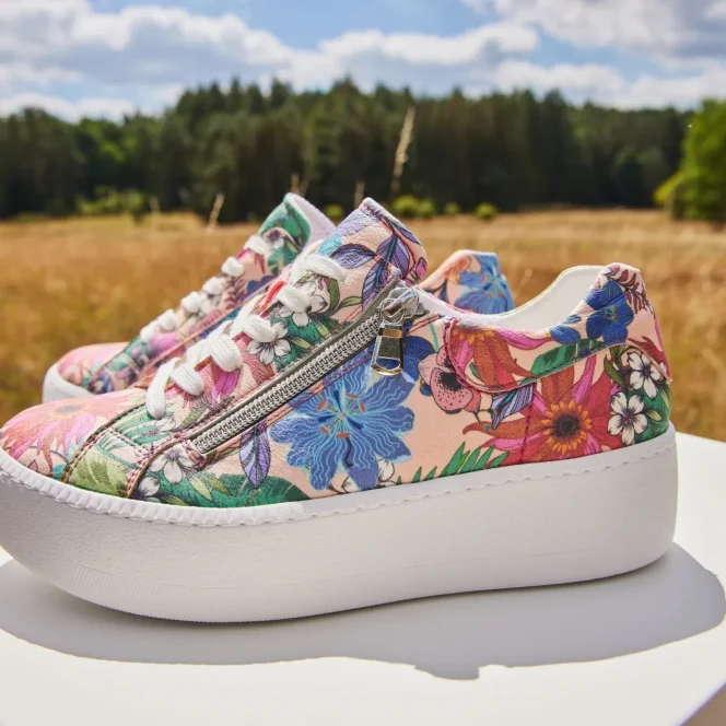 veganesneaker_header01_1600x1067